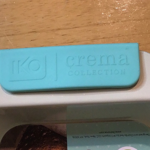 IKO Crema Loaf Pan - Picture 3 of 8